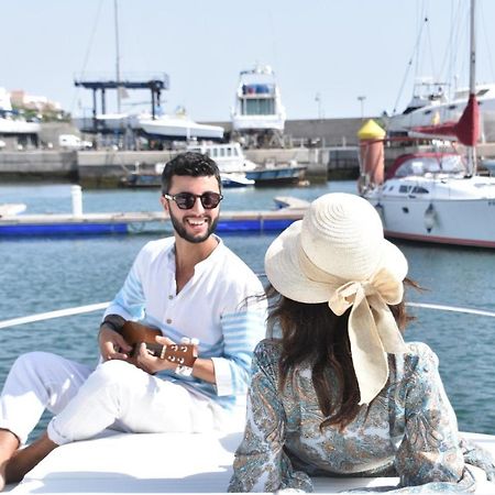 Luxury Boat Karamba I Hotel Сан Мигел де Абона Екстериор снимка