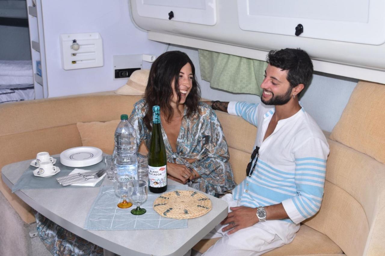 Luxury Boat Karamba I Hotel Сан Мигел де Абона Екстериор снимка