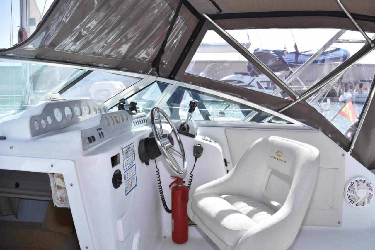 Luxury Boat Karamba I Hotel Сан Мигел де Абона Екстериор снимка