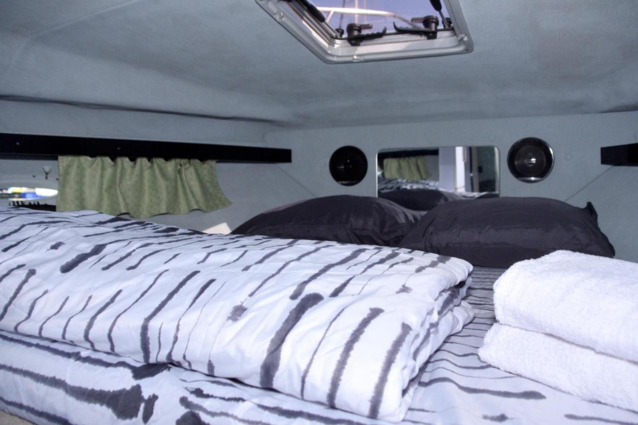 Luxury Boat Karamba I Hotel Сан Мигел де Абона Екстериор снимка